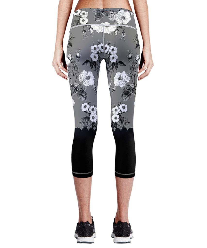 gray&white flower pattern design capri pants for women